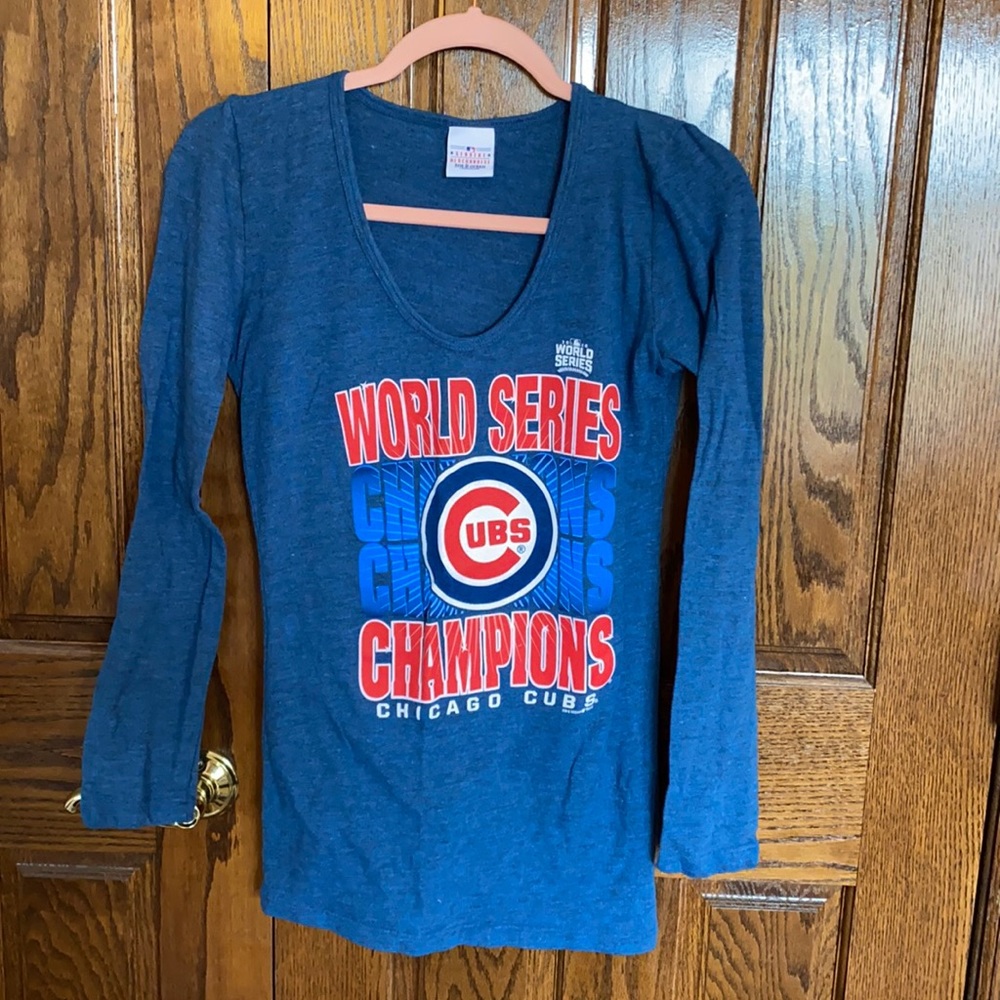 Chicago Cubs World Series Long Sleeve Shirt Size S